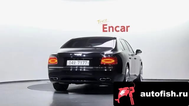 Bentley Flying Spur Flying Spur 2nd Generation 2018 года - вид 4