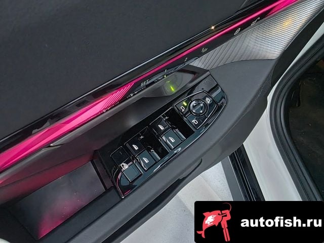 BMW 5-Series 5 Series (G60) 2025 года - похожие автомобили