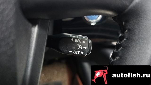 Toyota Prius Prius 4th Generation 2016 года - вид 19