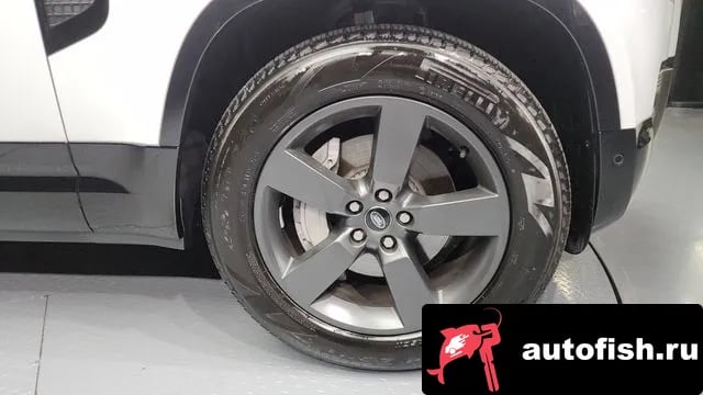 Land Rover Defender Bitdefender (L663) 2024 года - вид 5