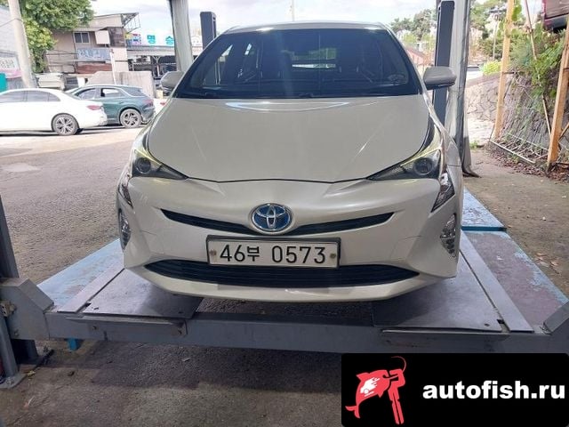 Toyota Prius Prius 4th Generation 2016 года - похожие автомобили