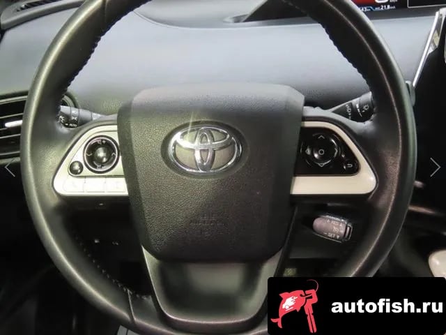 Toyota Prius Prius 4th Generation 2016 года - вид 9