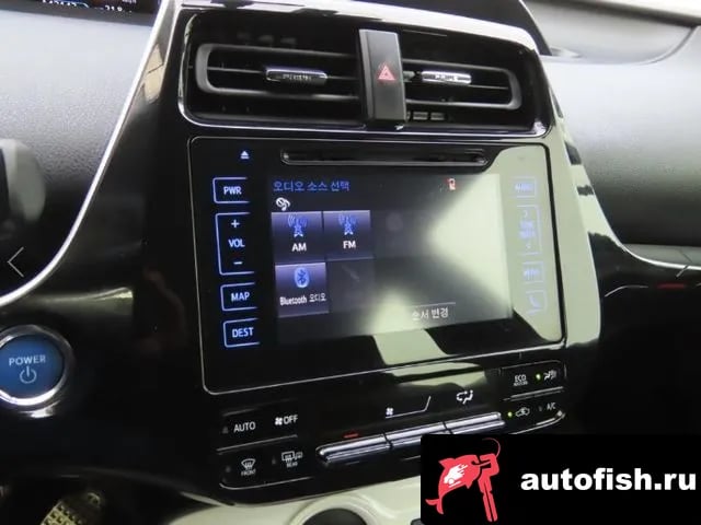 Toyota Prius Prius 4th Generation 2016 года - вид 10