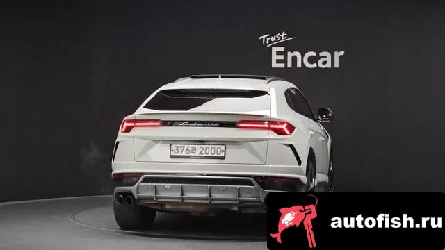 Lamborghini Urus Urus 2020 года - похожие автомобили
