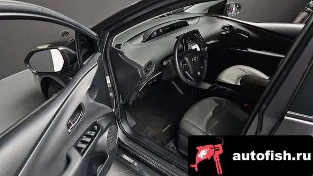 Toyota Prius Prius 4th Generation 2019 года - вид 11