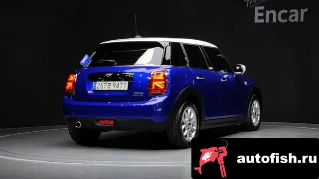Mini Cooper Cooper 2020 года - вид 2