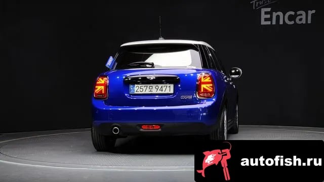 Mini Cooper Cooper 2020 года - вид 4