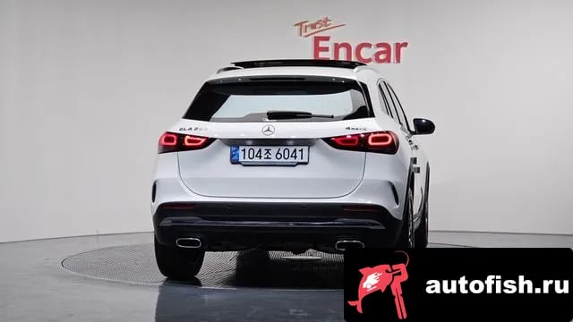 Mercedes-Benz GLA-Class GLA - Class H247 2023 года - вид 4