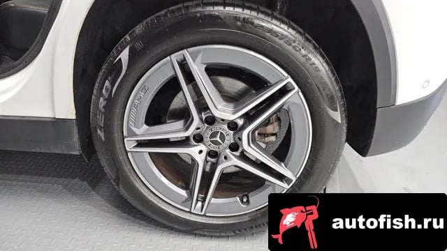 Mercedes-Benz GLA-Class GLA - Class H247 2023 года - вид 5