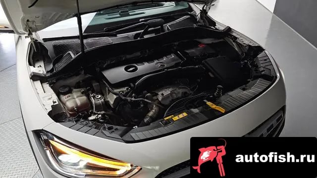 Mercedes-Benz GLA-Class GLA - Class H247 2023 года - вид 6