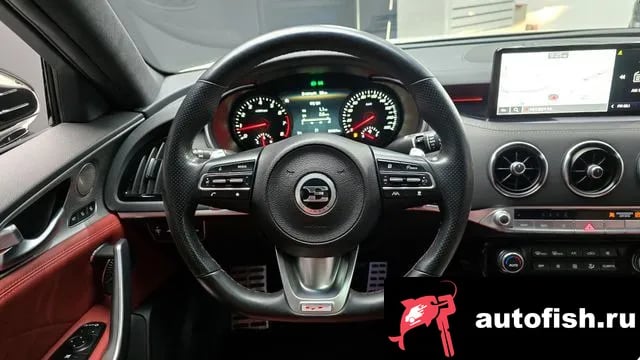 Kia Stinger Stinger Meister 2020 года - похожие автомобили