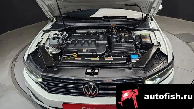 Volkswagen Passat Passat GT (B8) 2021 года - вид 6