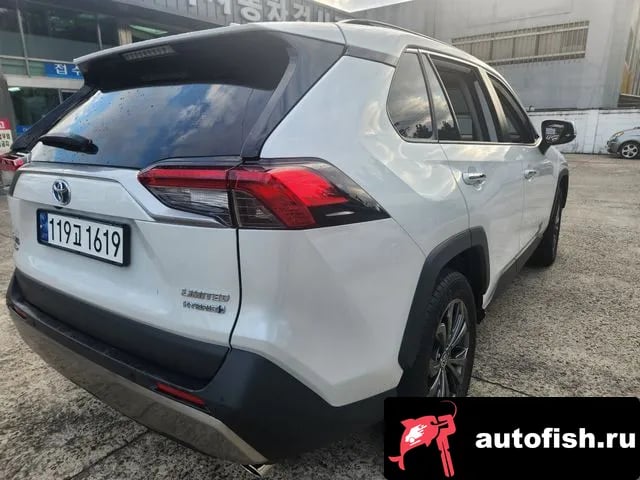 Toyota RAV4 RAV4 5th Generation 2024 года - вид 2