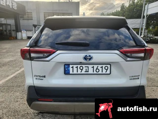 Toyota RAV4 RAV4 5th Generation 2024 года - вид 4