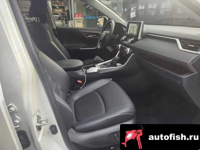 Toyota RAV4 RAV4 5th Generation 2024 года - вид 10