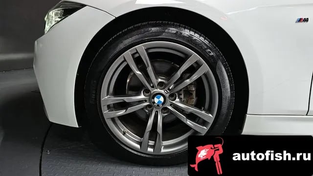 BMW 3-Series 3 Series (F30) 2018 года - вид 5