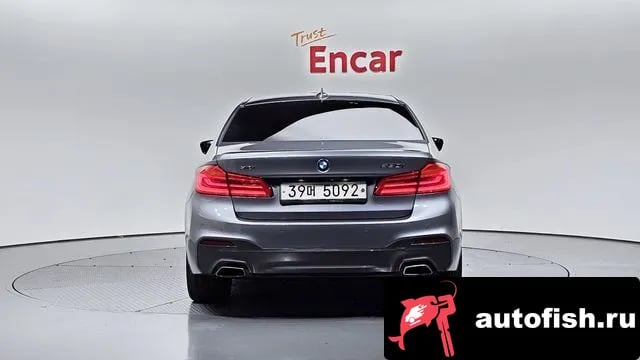BMW 5-Series 5 Series (G30) 2018 года - вид 4