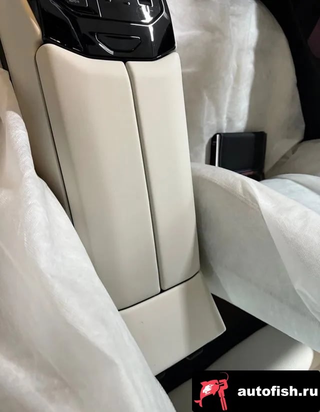 BMW 5-Series 5 Series (G60) 2025 года - вид 9