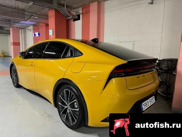 Toyota Prius Prius 5th Generation 2024 года - похожие автомобили