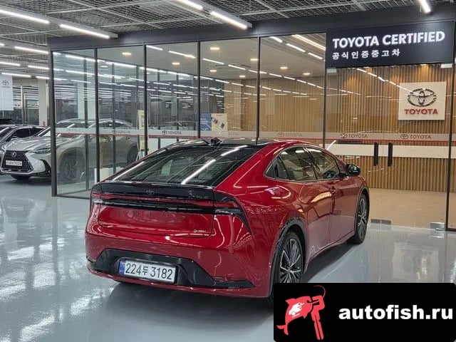 Toyota Prius Prius 5th Generation 2024 года - вид 2