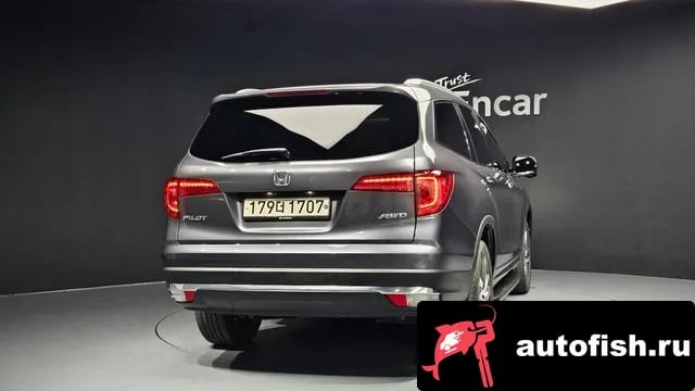 Honda Pilot Pilot 3rd generation 2018 года - вид 4
