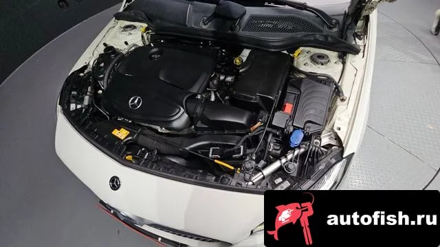 Mercedes-Benz A-Class A-Class W176 2018 года - вид 6