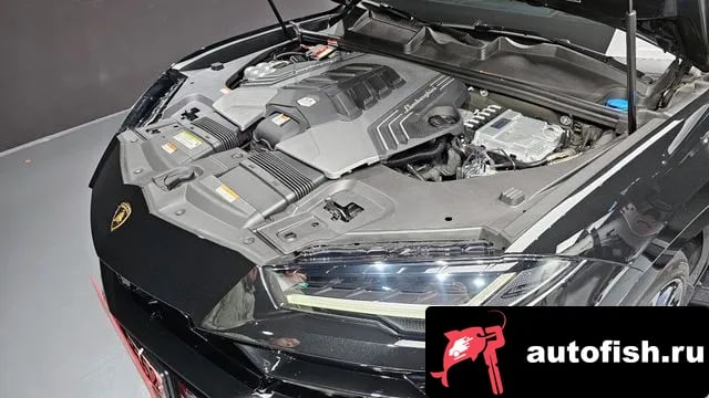 Lamborghini Urus Urus 2020 года - похожие автомобили