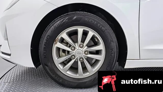 Hyundai AVANTE The New Avante AD 2019 года - вид 5