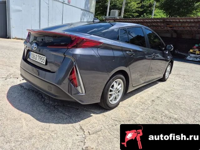 Toyota Prius Prius Prime 2020 года - вид 2