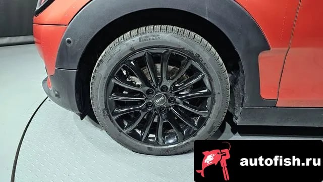 Mini Clubman Cooper D Clubman 2019 года - вид 5