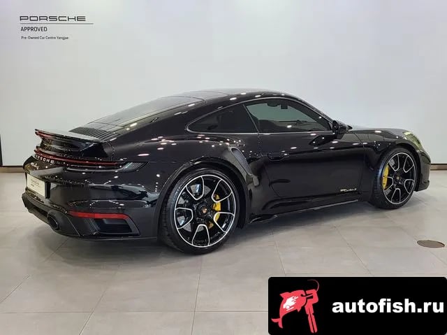 Porsche 911 911 (992) 2023 года - вид 2