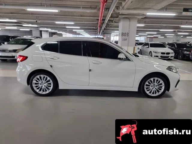 BMW 1-Series 1 Series (F40) 2020 года - вид 4