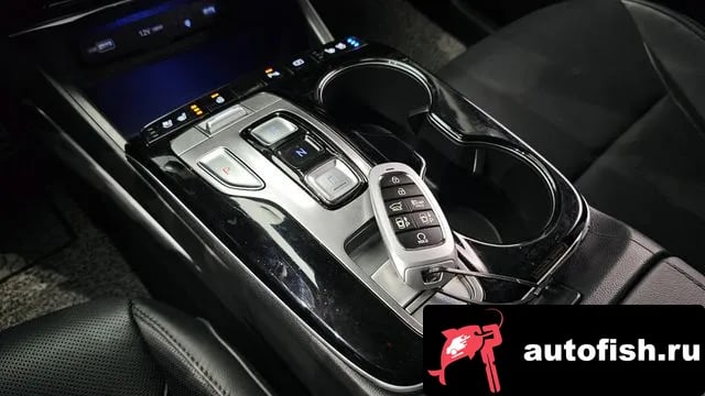 Hyundai Tucson Tucson Hybrid (NX4) 2023 года - похожие автомобили