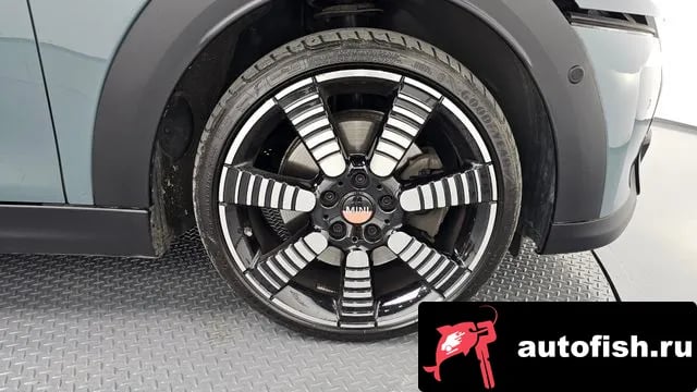 Mini Cooper Cooper S 2023 года - вид 5