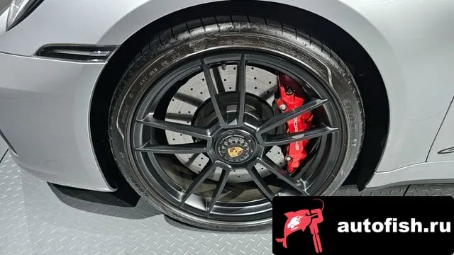 Porsche 911 911 (992) 2024 года - похожие автомобили