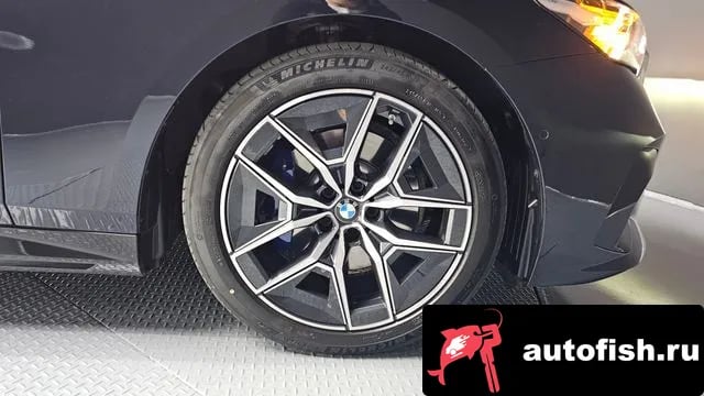 BMW 5-Series 5 Series (G60) 2024 года - вид 5