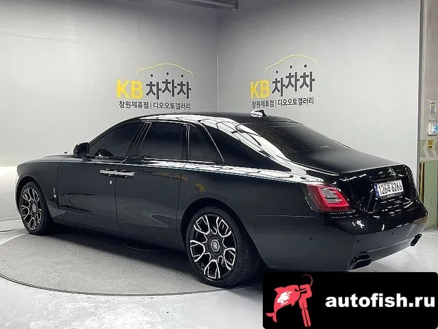 Rolls-Royce Ghost Ghost 2nd Generation 2023 года - вид 2