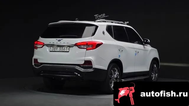KG Mobility (Ssangyong) Rexton G4 Rexton 2018 года - вид 2
