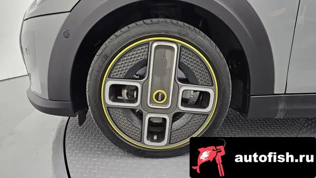 Mini Cooper Cooper Electric 2022 года - вид 5