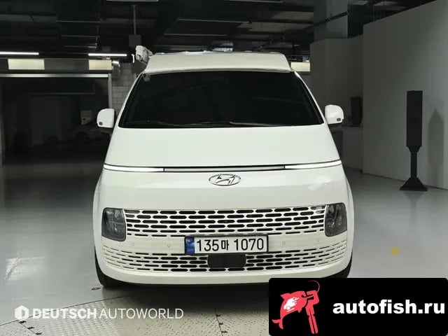 Hyundai Staria Staria 2023 года - вид 3