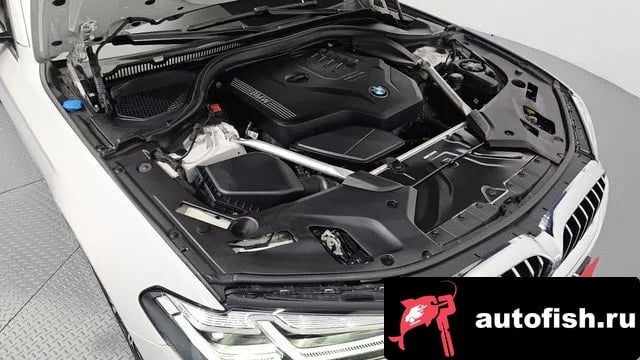 BMW 5-Series 5 Series (G30) 2021 года - вид 6