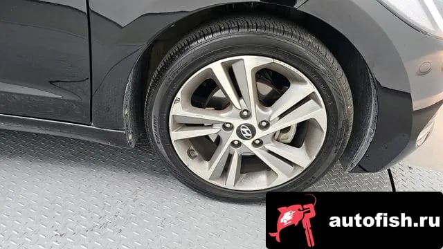 Hyundai AVANTE Avante AD 2017 года - вид 5