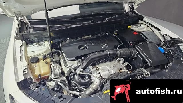 Mercedes-Benz GLB-Class GLB-Class X247 2020 года - вид 6