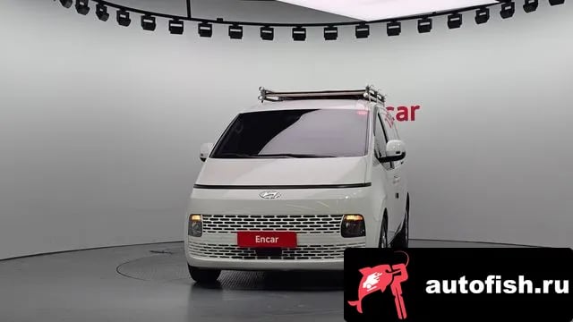 Hyundai Staria Staria 2021 года - похожие автомобили