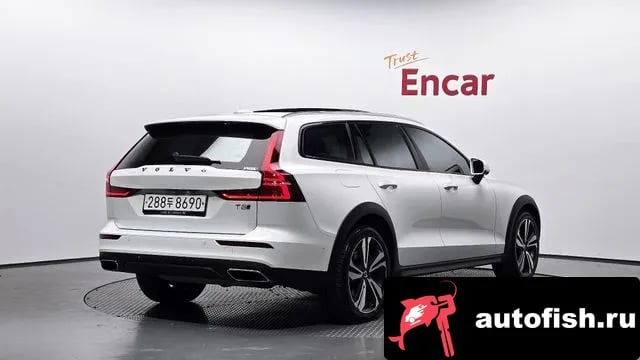 Volvo V60 V60 Cross-country 2nd Generation 2019 года - вид 2