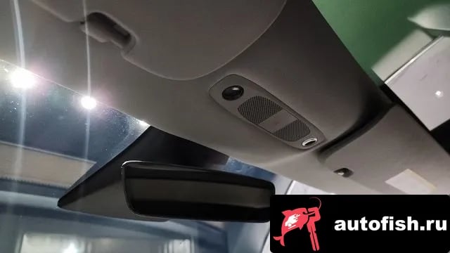 Tesla Model 3 Model 3 2020 года - похожие автомобили