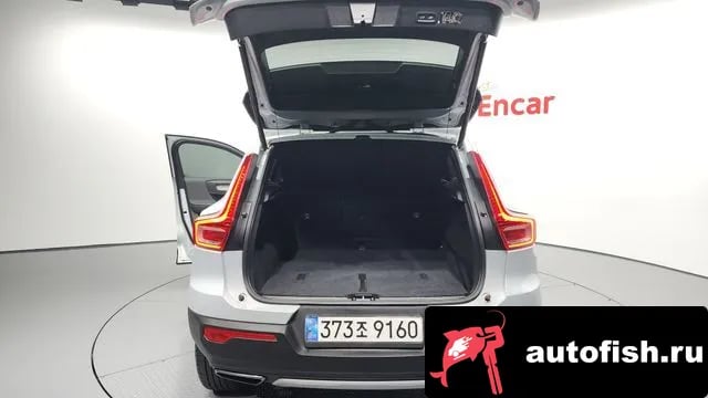 Volvo XC40 XC40 2020 года - похожие автомобили