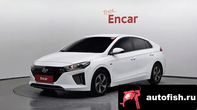 Hyundai Ioniq Ionic Hybrid 2018 года - автомобиль из Южной Кореи