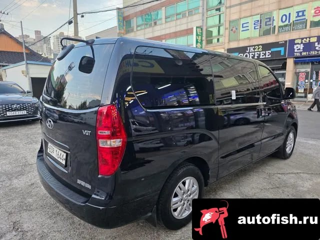 Hyundai Starex The New Grand Starex 2020 года - вид 3