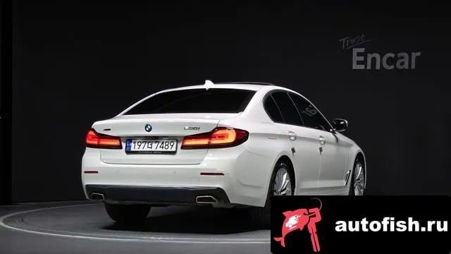 BMW 5-Series 5 Series (G30) 2023 года - вид 2